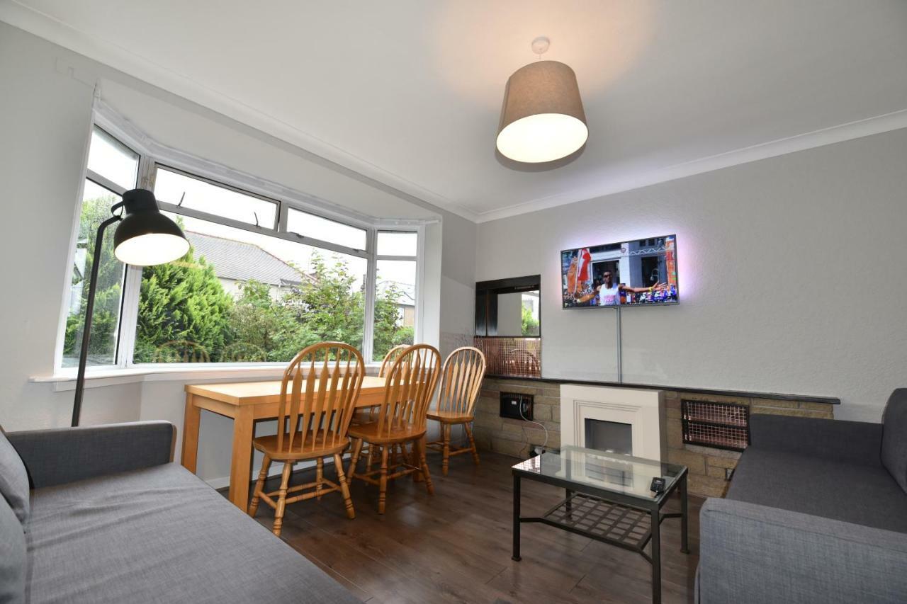 Sighthill 3 Bedrooms With Private Garden เอดินบะระ ภายนอก รูปภาพ